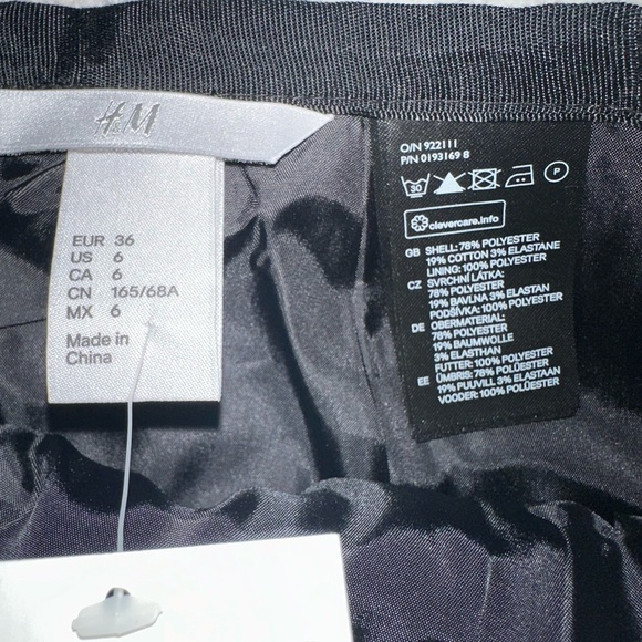 BRAND NEW.  NWT.  SKIRT. Size 6. H&M. $30. MUST BE BUNDLED - Picture 5 of 7